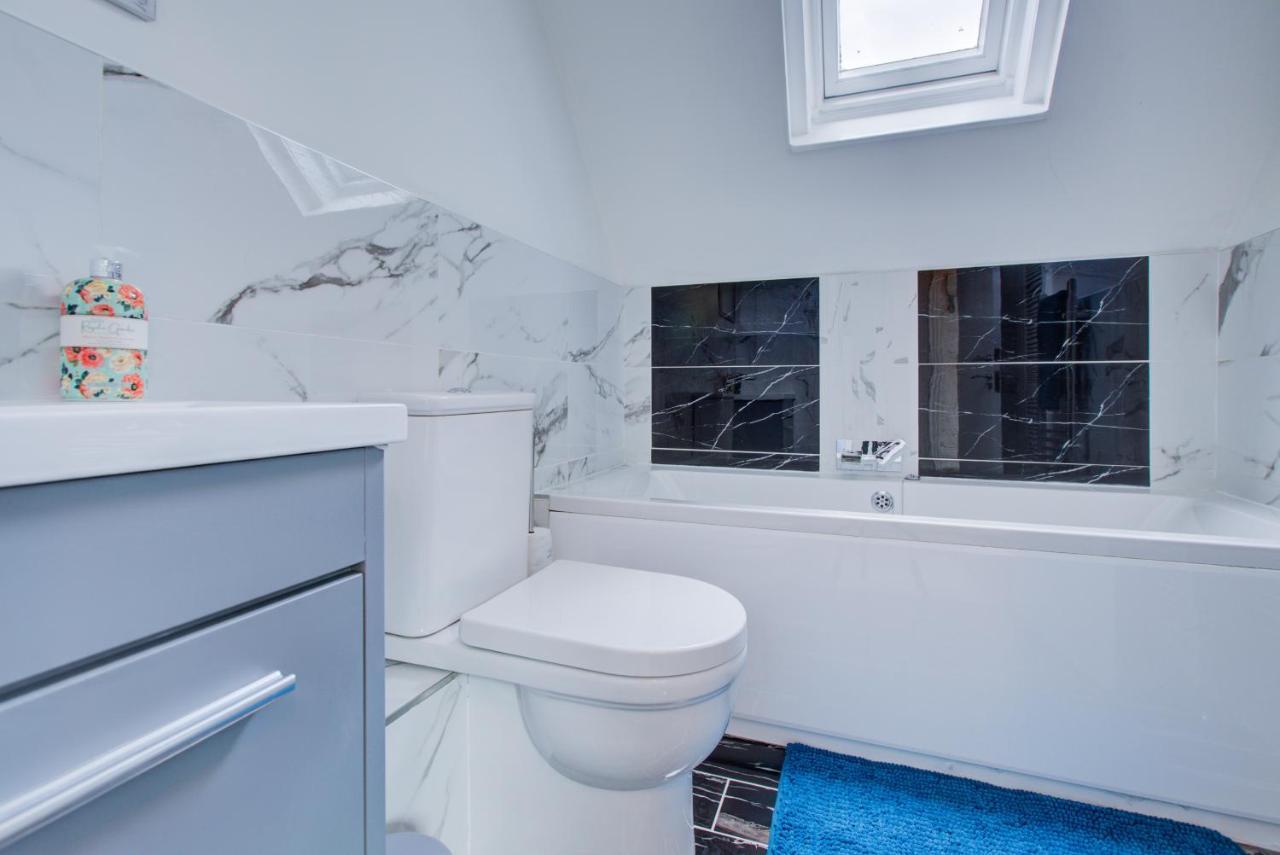 Luxury 3 Bedroom Apartment Close To Beach, Bournemouth & Meyrick Park Zewnętrze zdjęcie